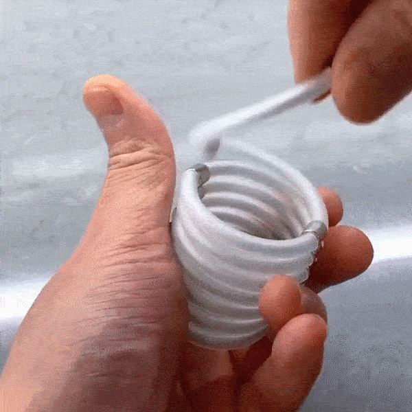 Aiutarsi's Magnetic Phone Charging Cable Self Winding. - Aiutarsi