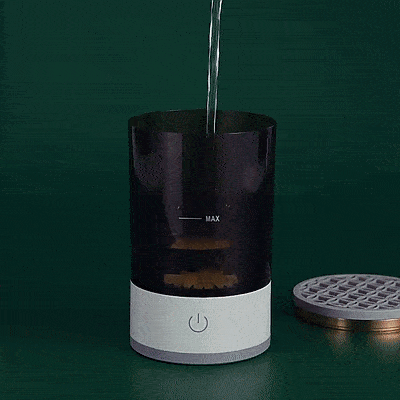 Aiutarsi's Brushblast Makeup Brush Cleaner. - Aiutarsi